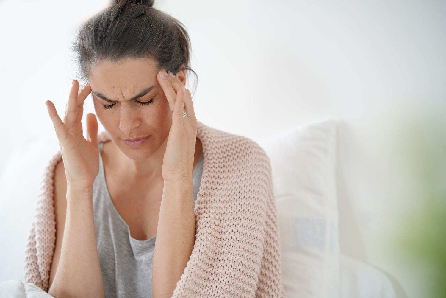 Die Praxis für Osteopathie in Bremen behandelt Patienten mit Kopfschmerzen und weiteren Beschwerden.